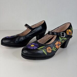 Flamenco Dancer Shoes Black Leather Embroidered Flowers 2" Heel 8.5 NEW
